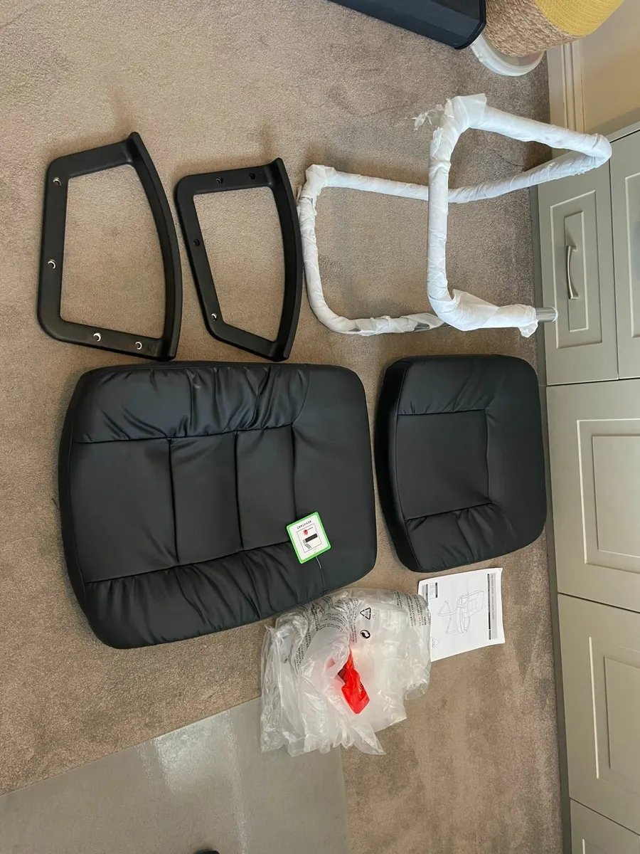 Moore Cantilever Office Chair – ​B​rand NEW - Image 2