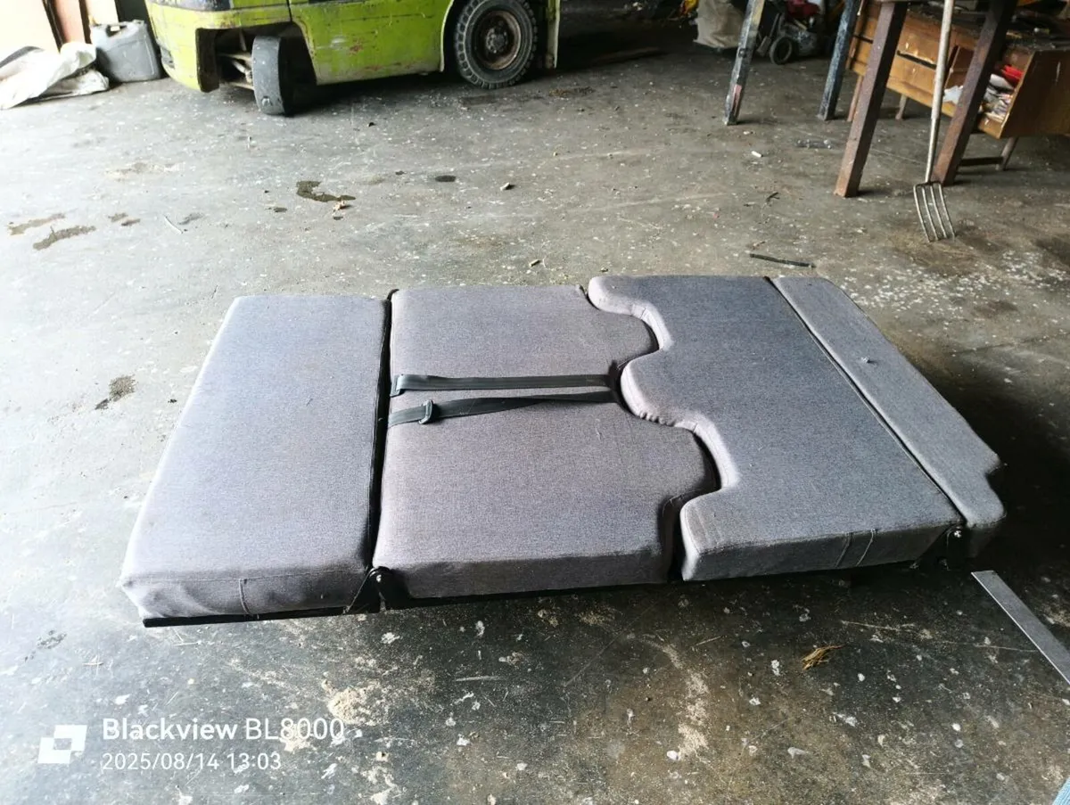 Rock and roll bed - Image 2