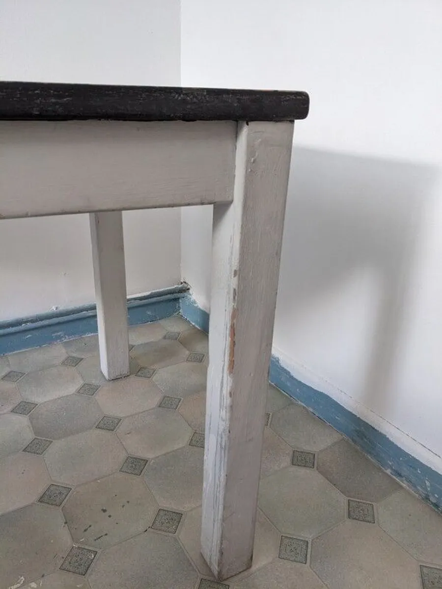 Painted Pine Kitchen Table - Image 3