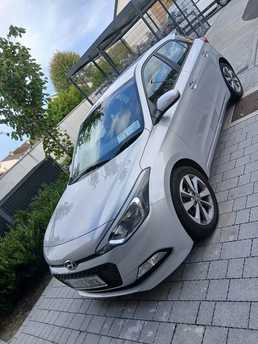 Hyundai i20 - Image 1