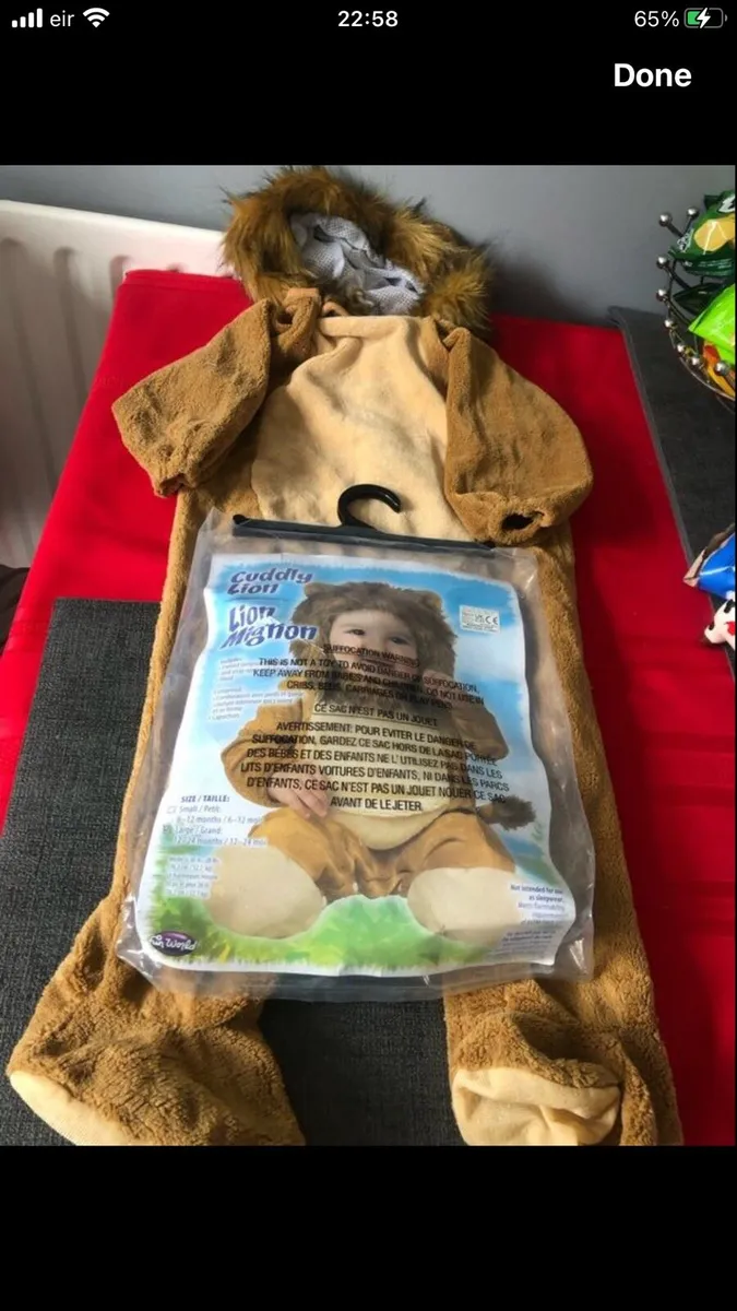 Boys new costume age 1/2 €15 - Image 1