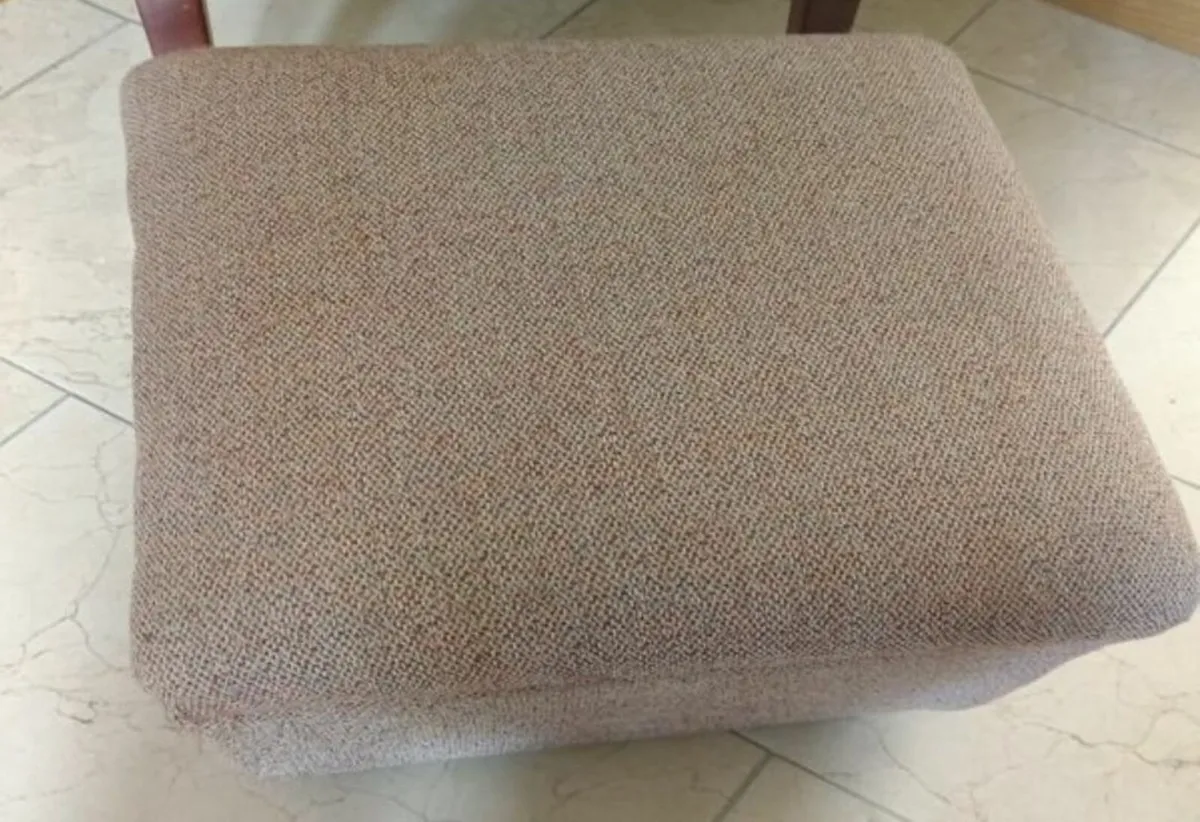 Chair and foot stool - Image 4