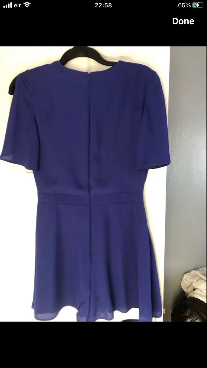 Ladies stunning suit size 10 €10 - Image 2