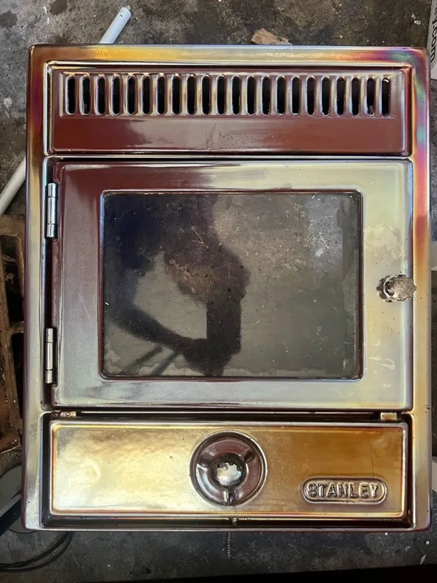 Stove Fire Fron Stanley Vintage - Image 1