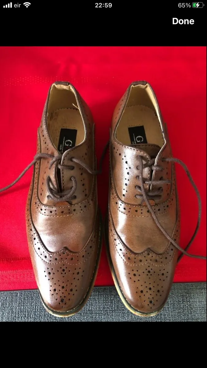 Boys shoes size 1 €15 - Image 2