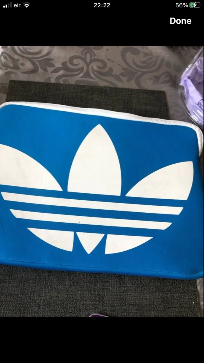 New laptop cover €10 - Image 1