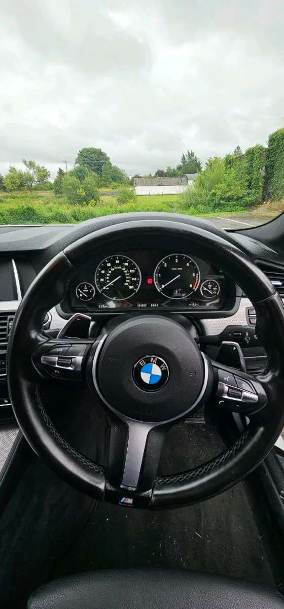 Bmw 520d m sport - Image 3