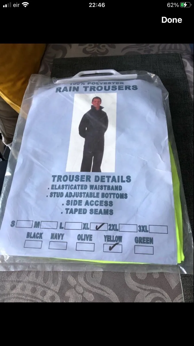 Mens new rain bottoms size XL €10 - Image 4