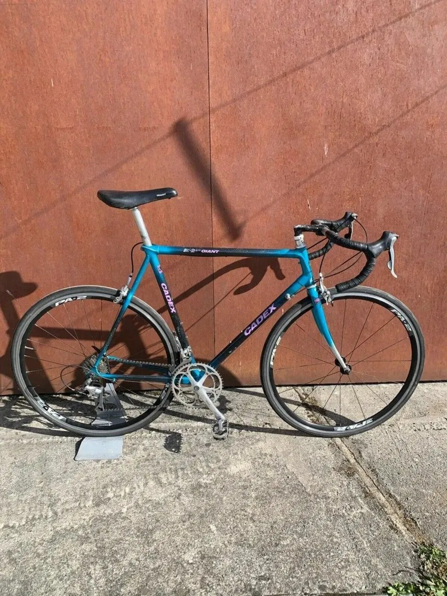 Giant Cadex CFR2 - Image 1