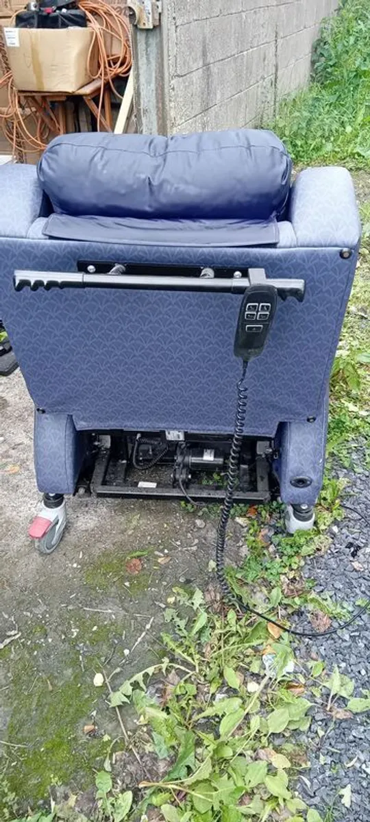 mobility recliner - Image 3