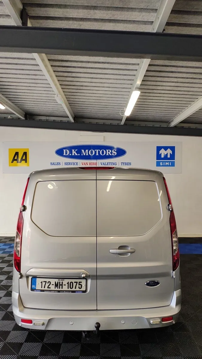 FORD TRANSIT CONNECT LOW MILEAGE - Image 2