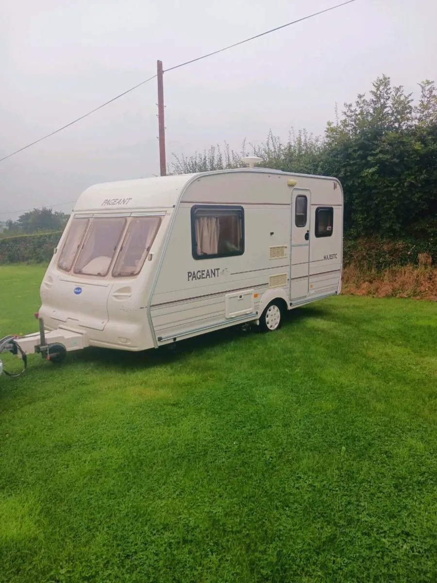 Bailey pagent, 2 berth - Image 1