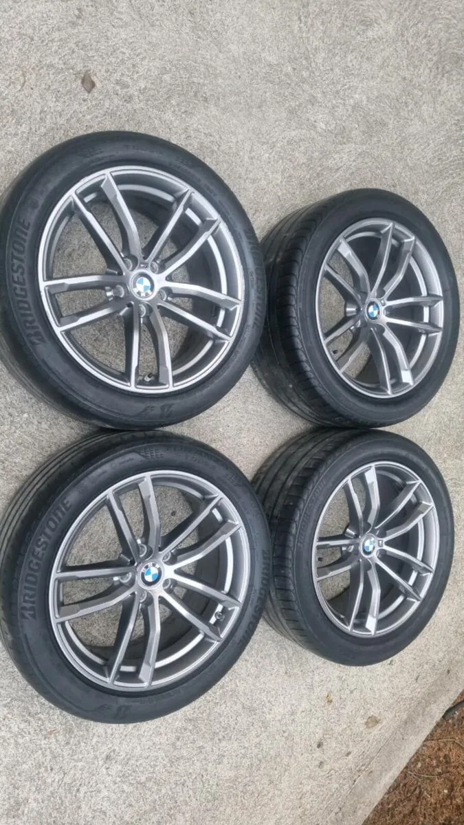 BMW 520 M Sport Alloys 2 Sets - Image 1