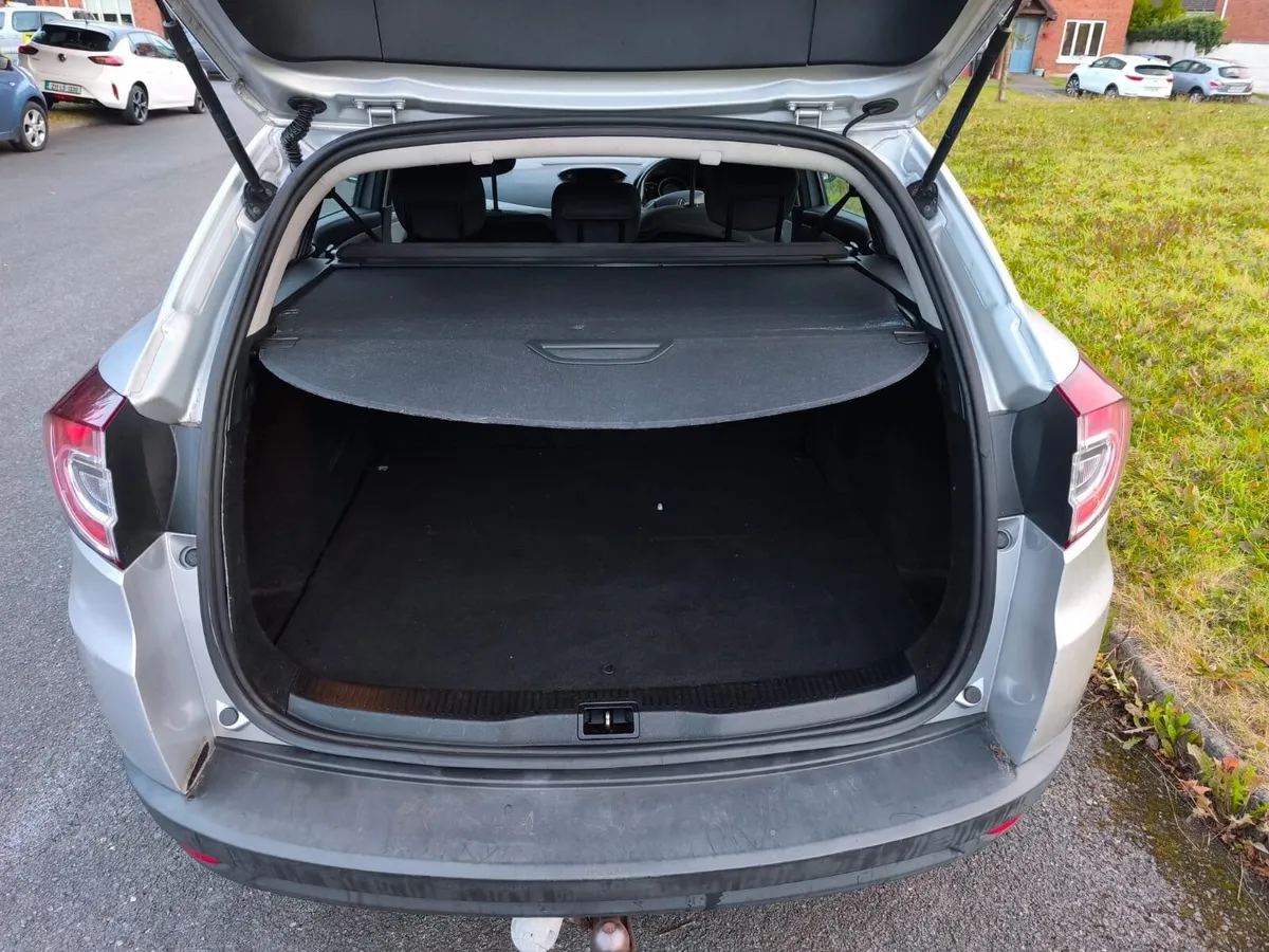 Megane Estate 1.5 diesel, New NCT 07/2026 - Image 2