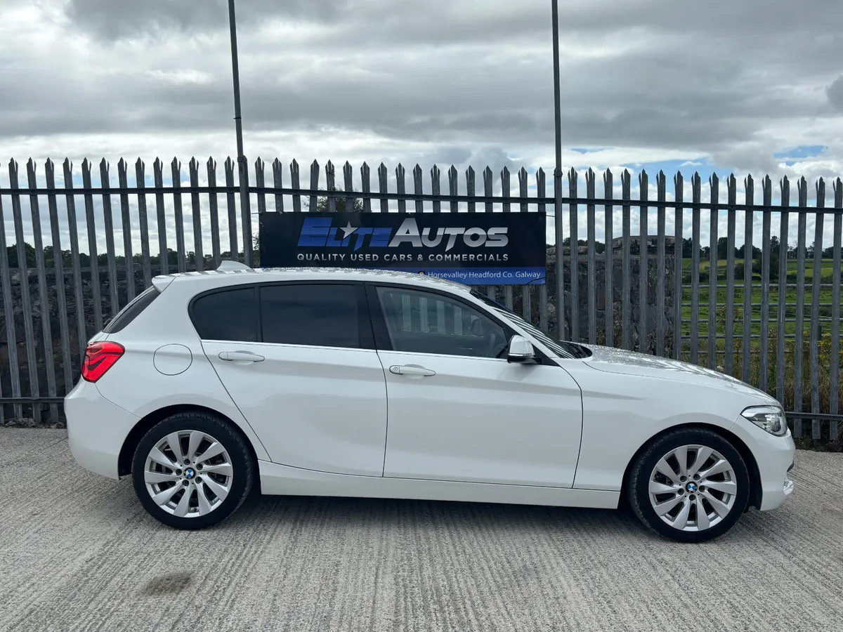 BMW 118i Sport auto  2016 - Image 2