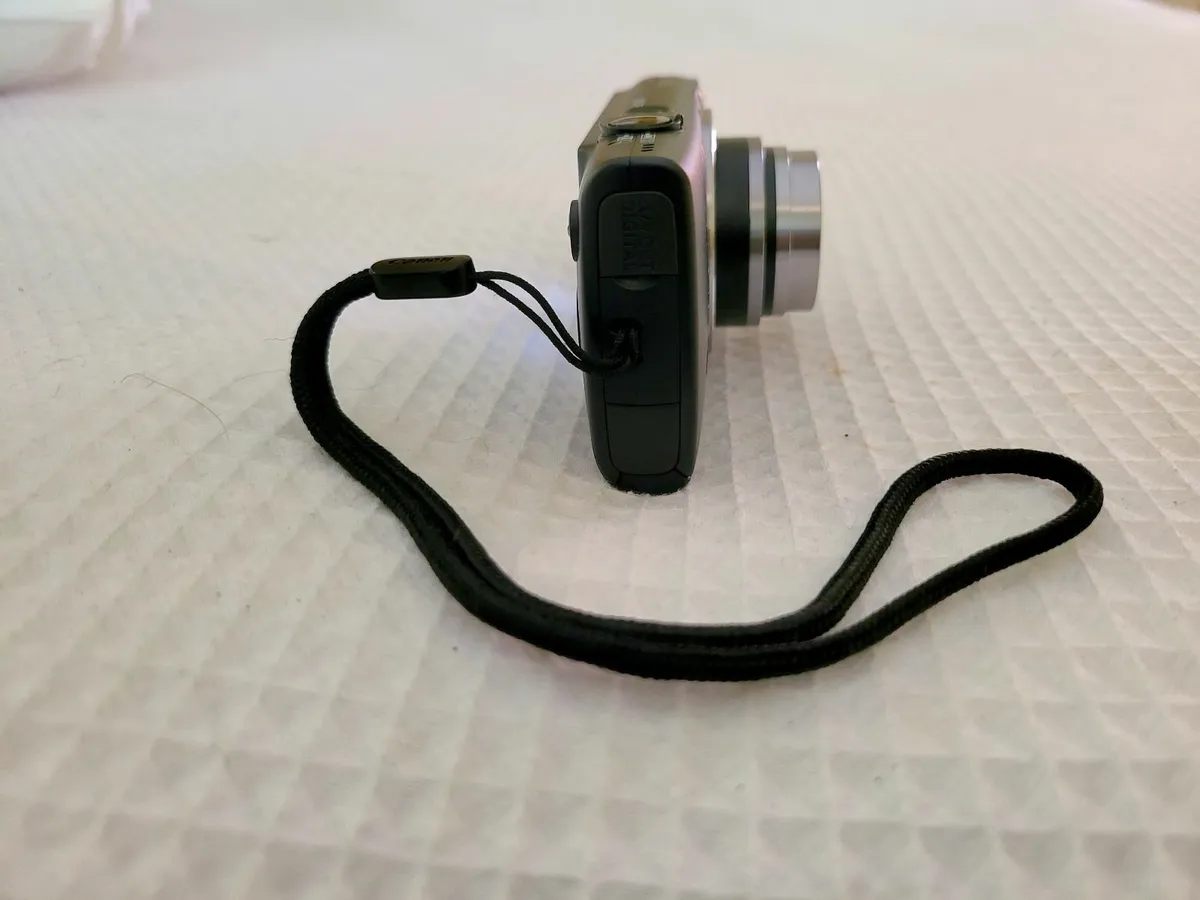 Canon IXUS 132 Digital Camera – Excellent Conditio - Image 2