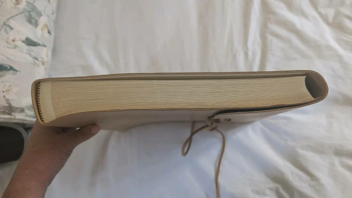 Leather bound photo album / Wedding Album - Image 2