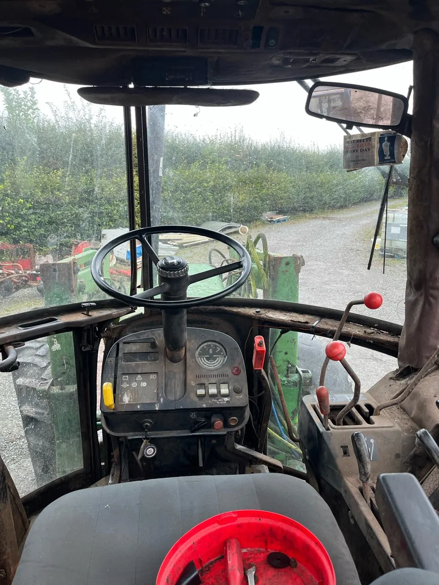 John Deere 2850 - Image 4