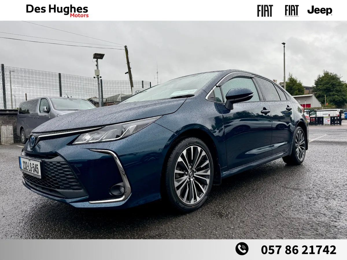 Toyota Corolla 2023 Luna-Sport Saloon - Image 3