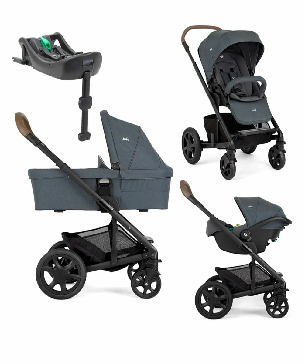 Joie Chrome Deluxe 3-in-1 Travel System Bundle - Image 1