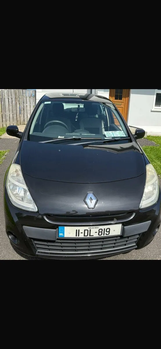 RENAULT CLIO - Image 2