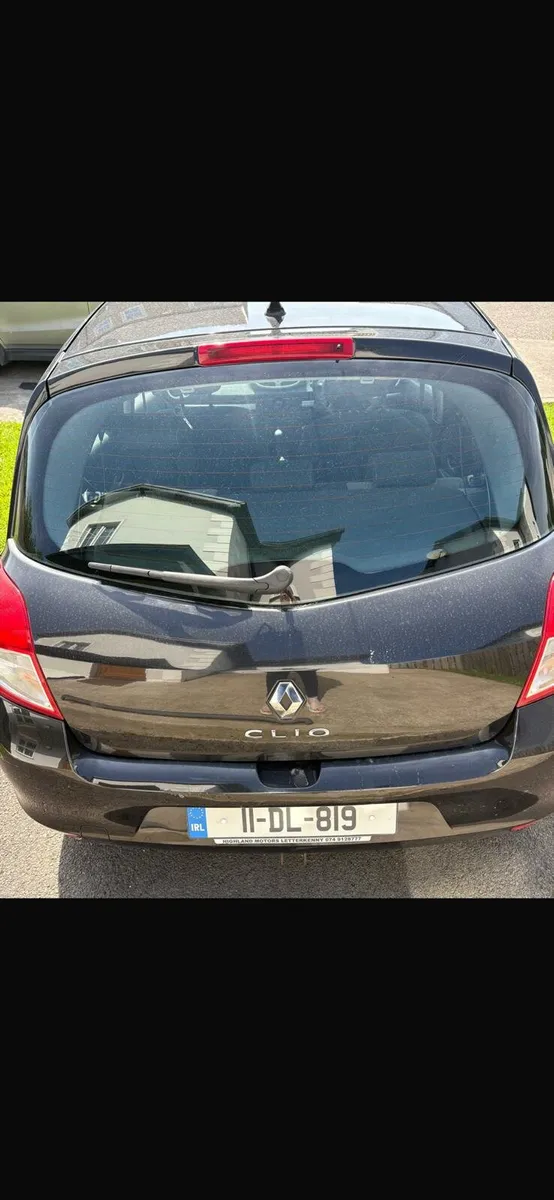 RENAULT CLIO - Image 3