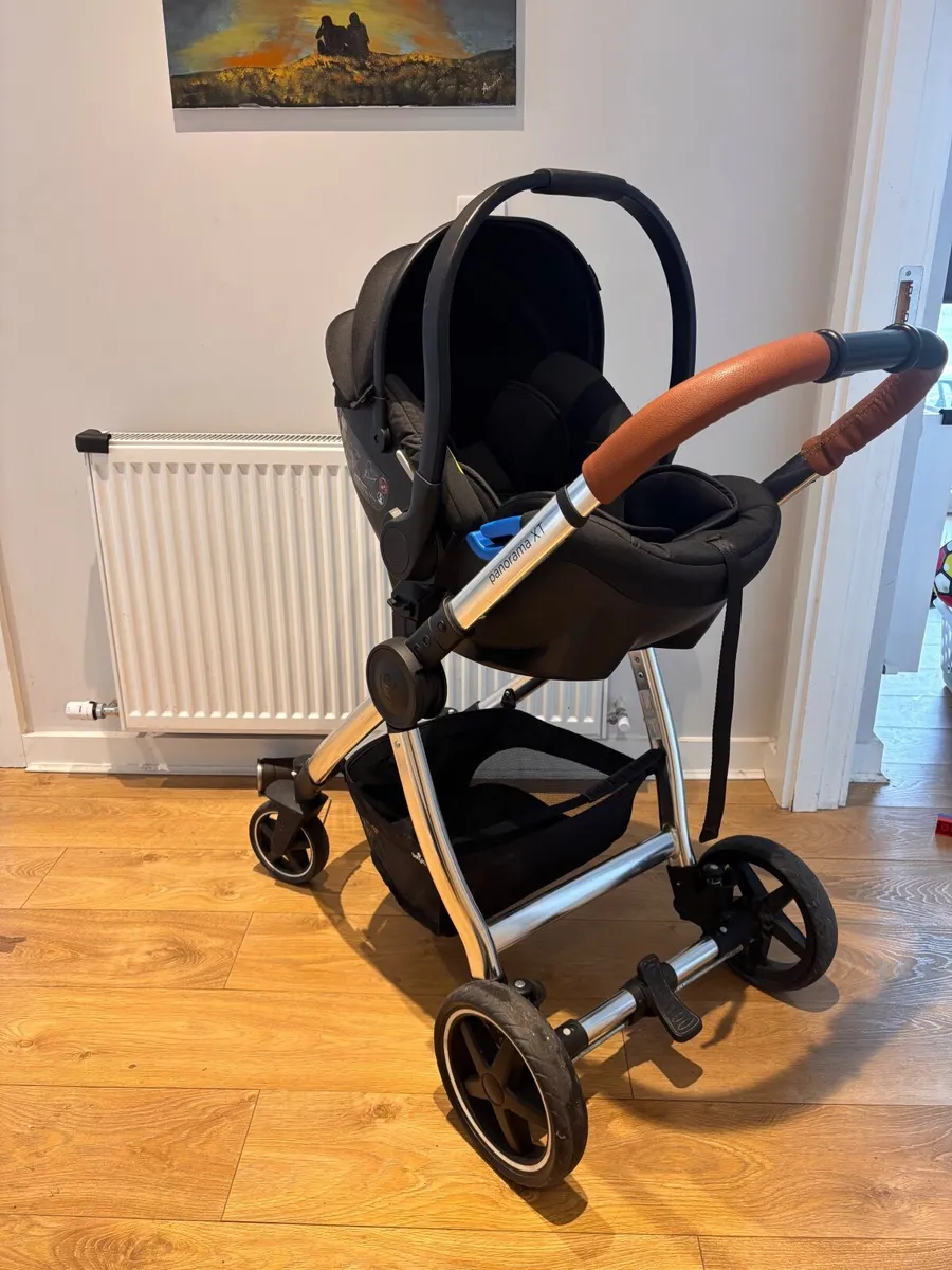 Pram - Image 3