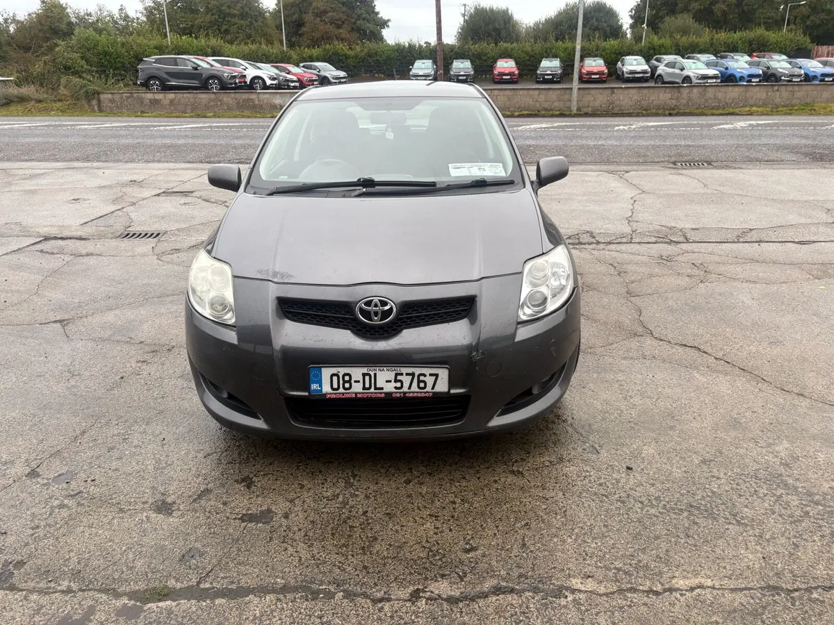 Toyota Auris 1.4 TR NCT & TAXED - Image 2