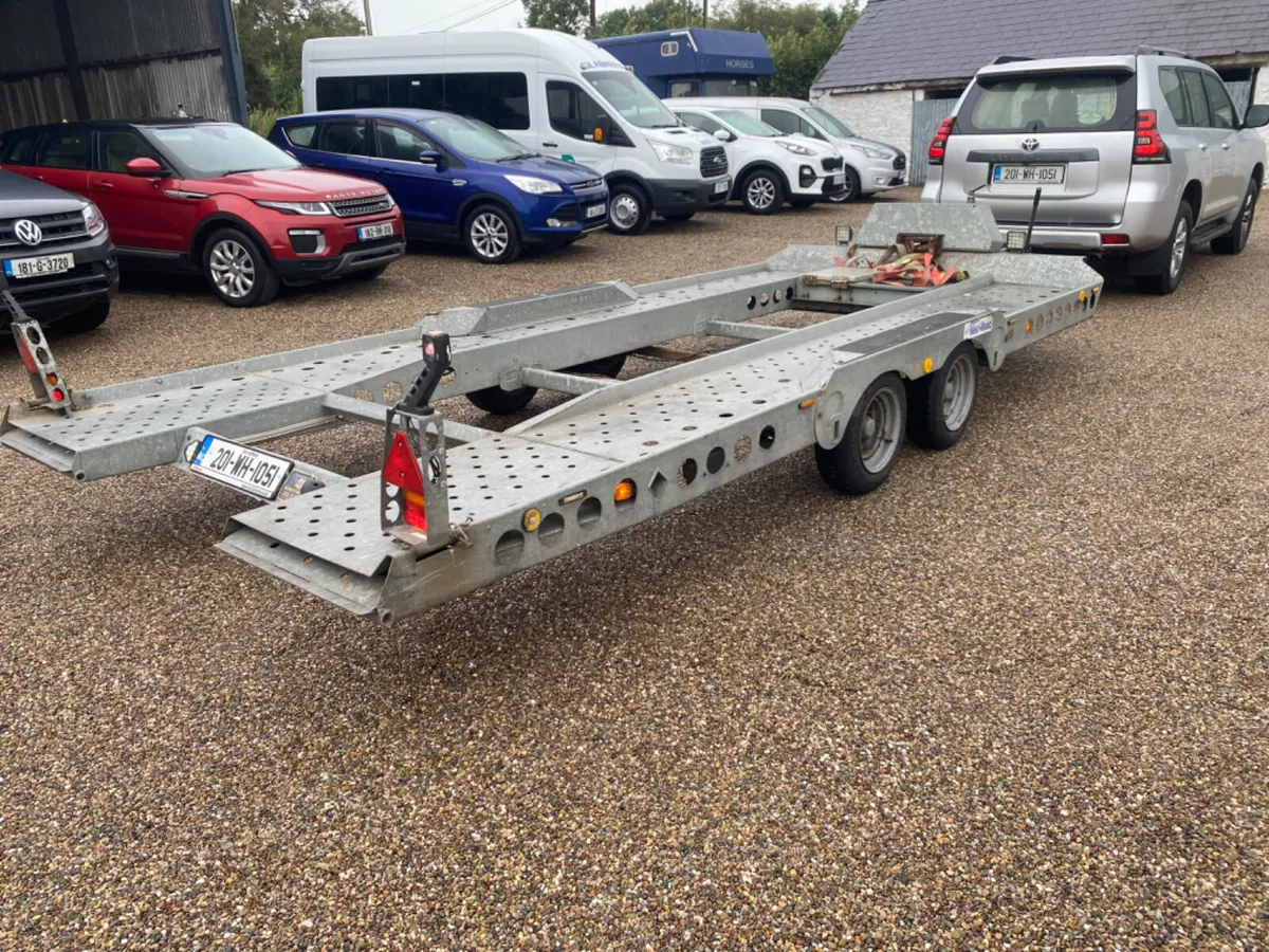 Ifor Williams car transporter - Image 2