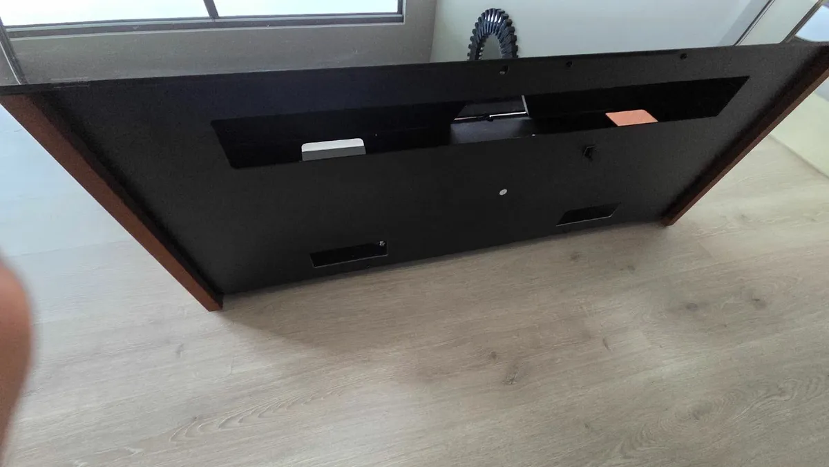 Alphason Finewoods FW1350SB TV Stand - Image 2