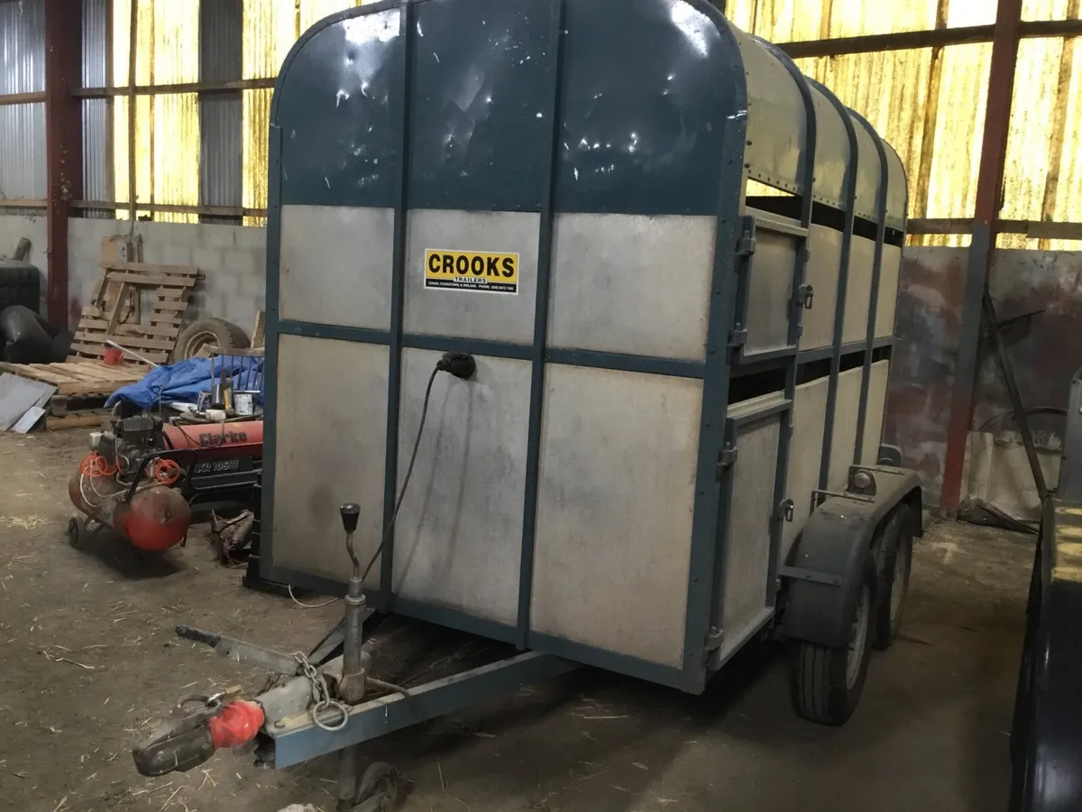 Cattle trailer - Image 1
