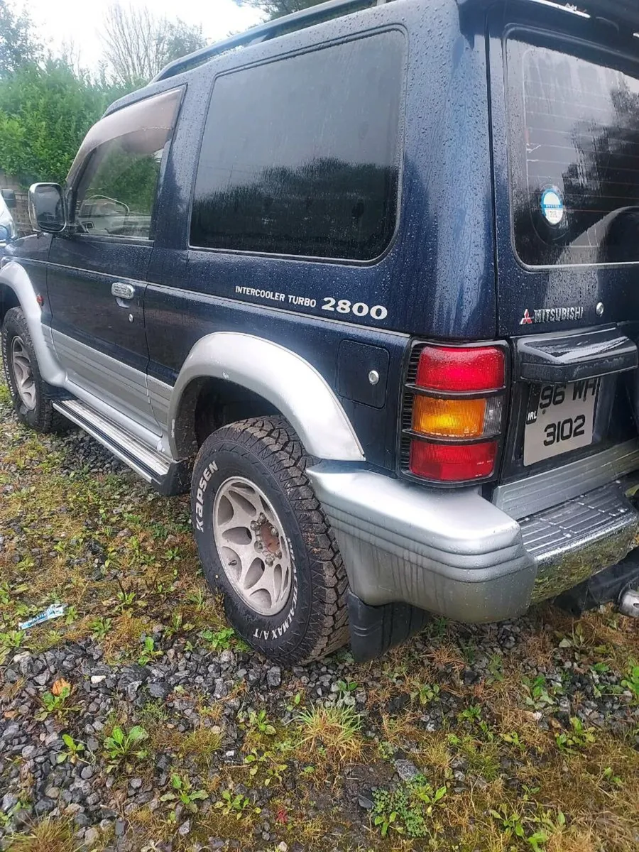 Mitsubishi pajero - Image 3