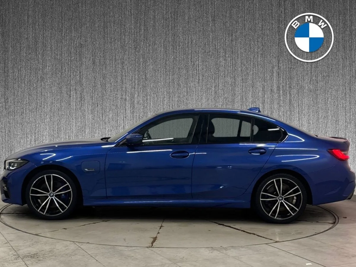 BMW 3 Series 330e M Sport Auto Phev PRO Pack - Image 4