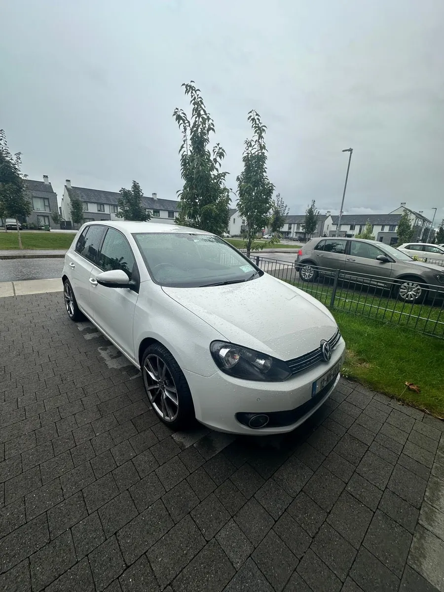 2012 Volkswagen Golf - Image 1
