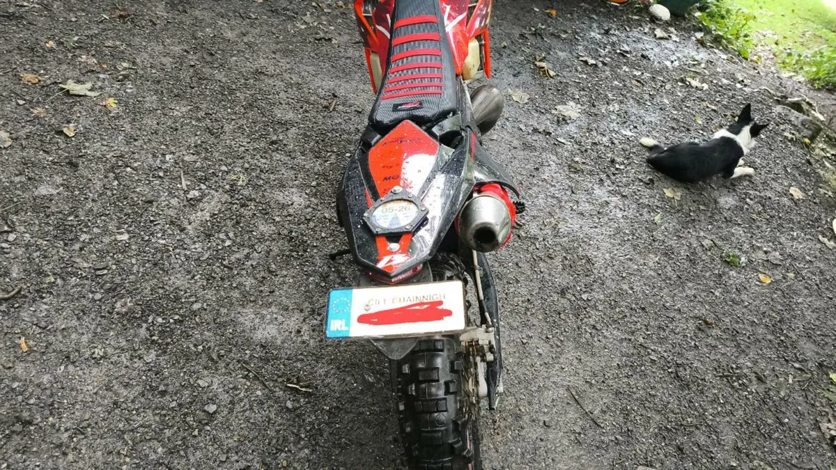 Beta 300RR road reg taxed - Image 4