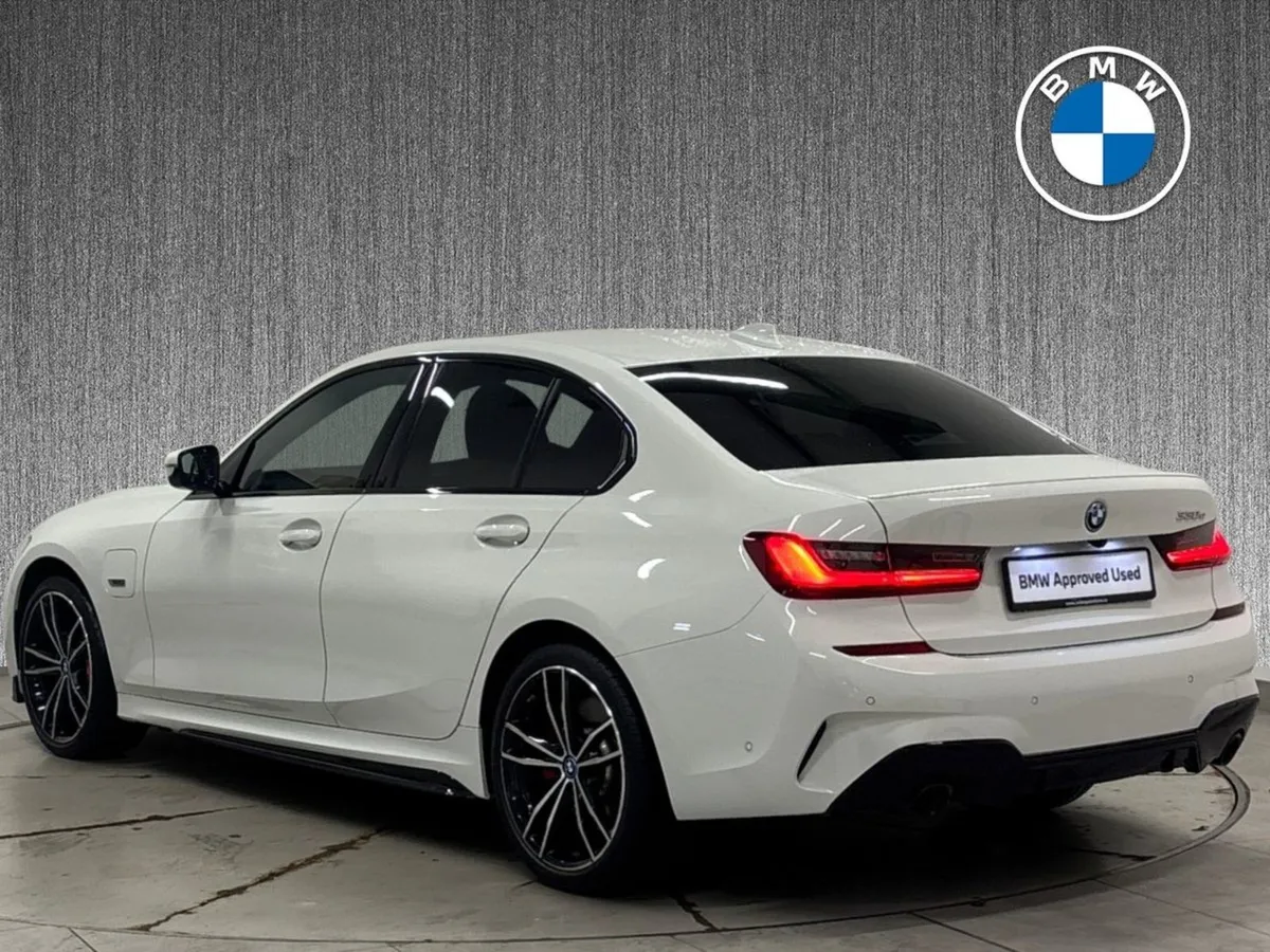 BMW 3 Series 330e M Sport Auto Phev PRO Pack / Su - Image 3