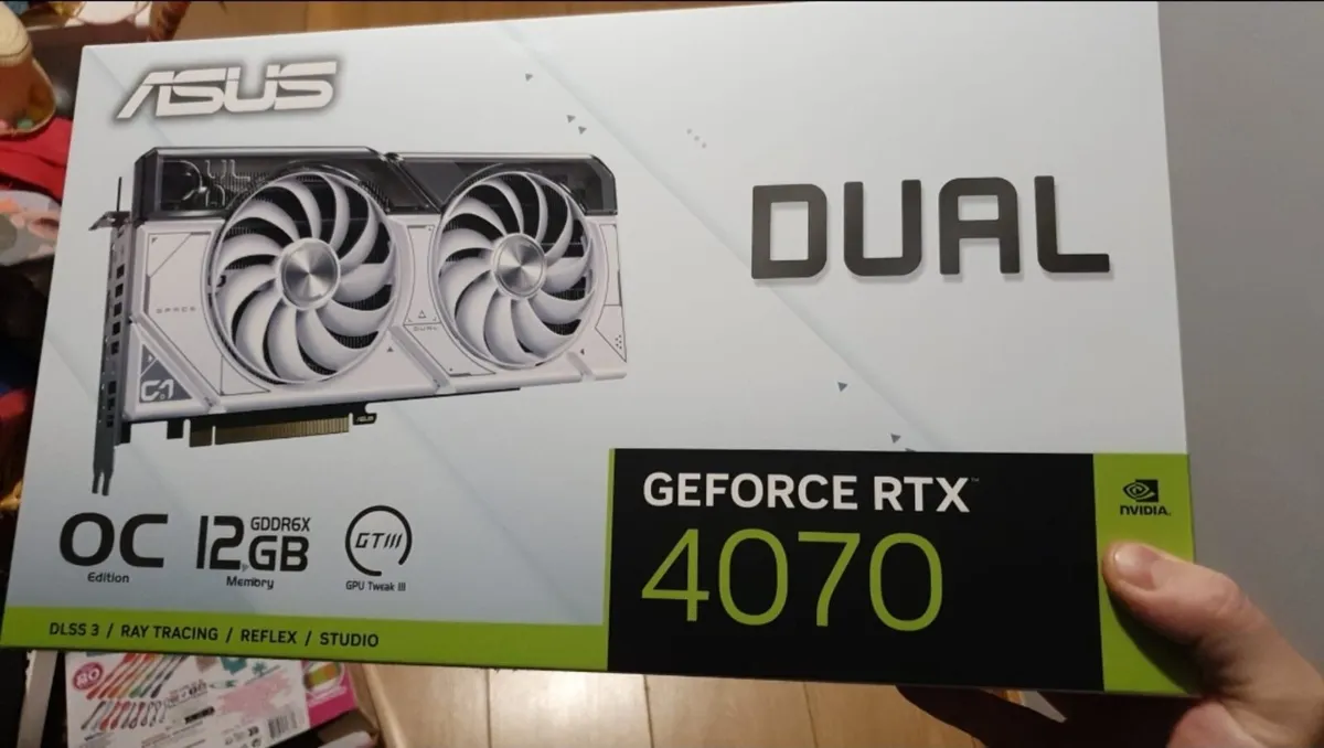 RTX 4070 DUAL OC WHITE EDITION - Image 1