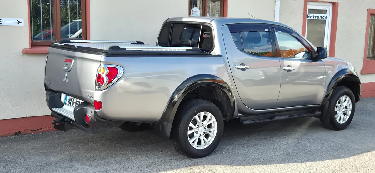 Mitsubishi L200 2018 Automatic - Image 4