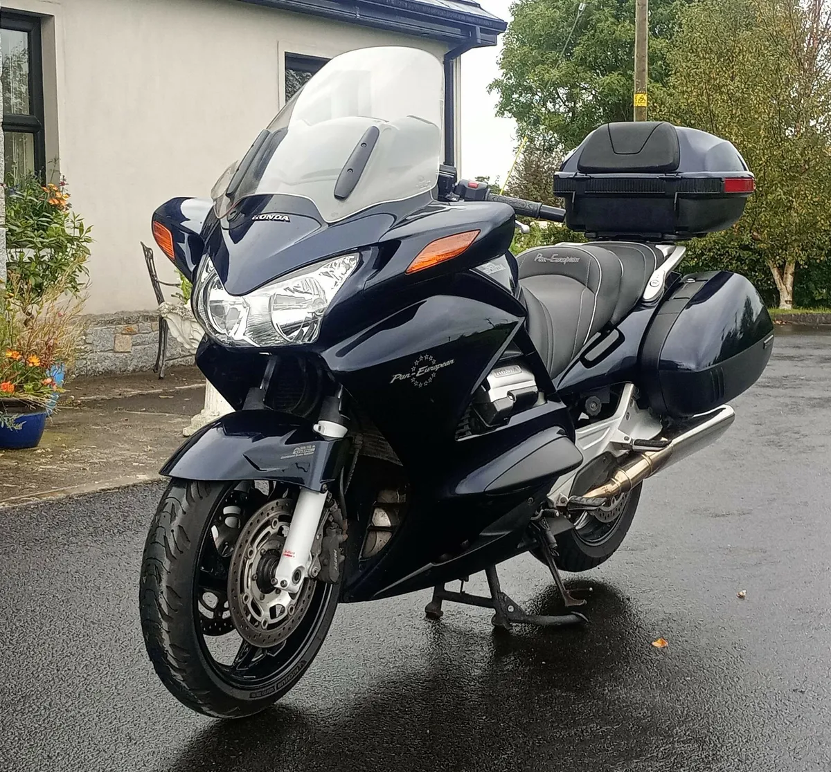 Honda ST1300 Pan European - Image 2