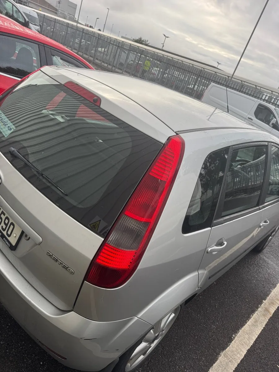 Ford Fiesta 2005 - Image 3