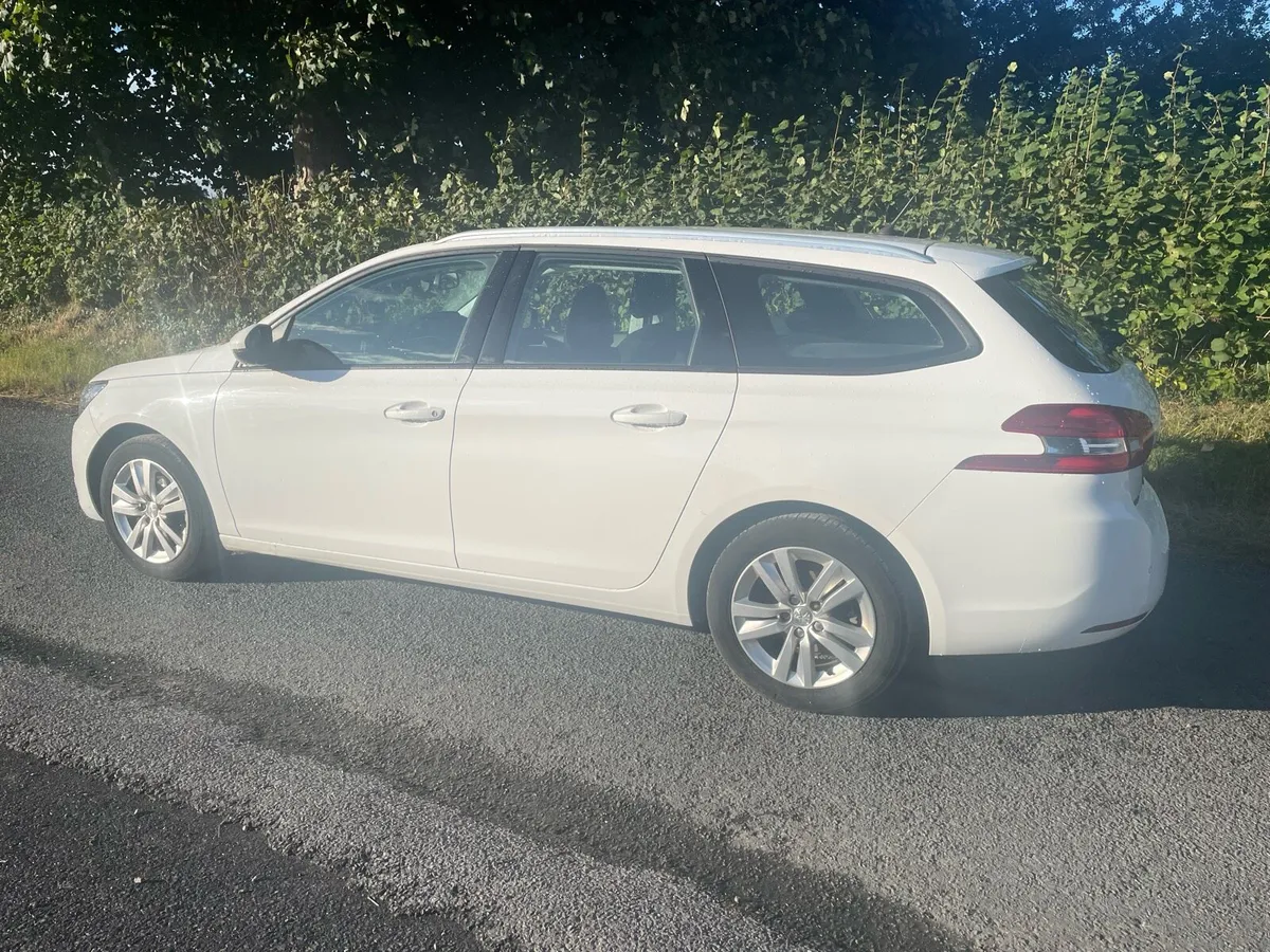 2016 Peugeot 308 - Image 3