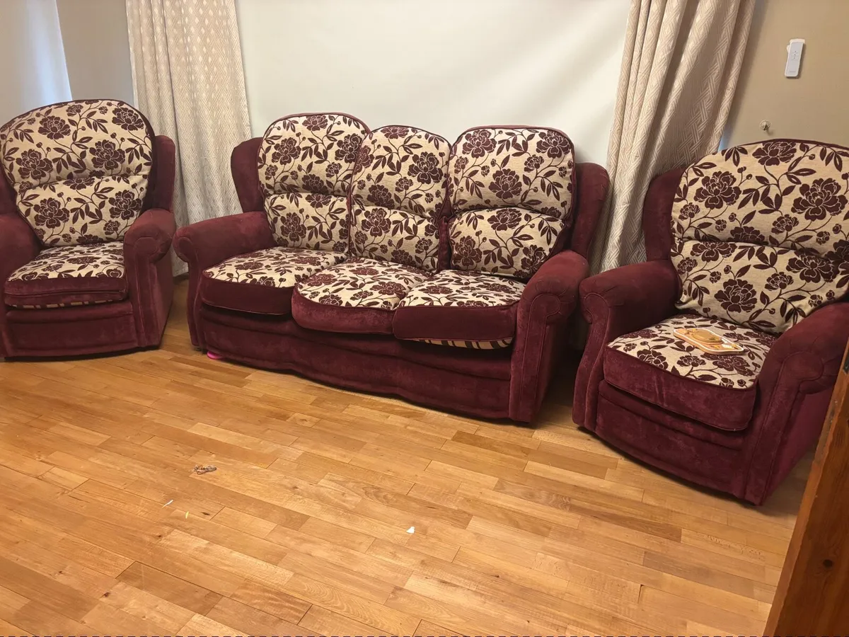 Sofa - Image 3