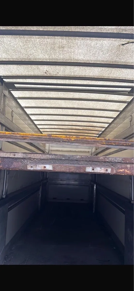 2013 DAF 75 310 6x2 - Image 3