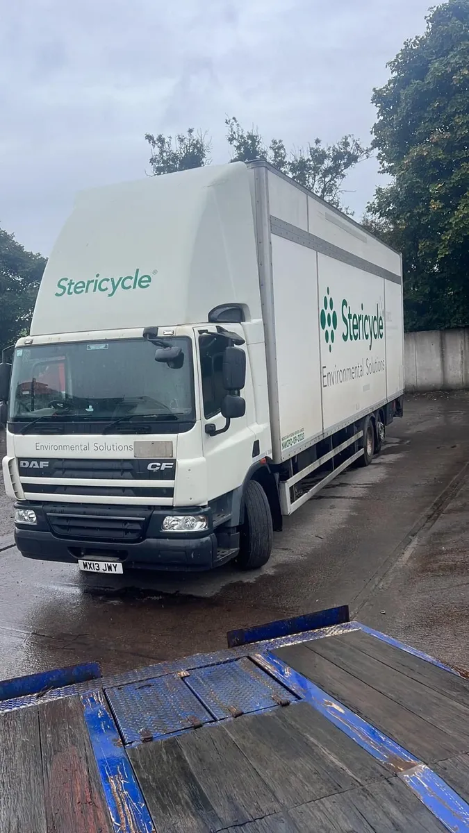 2013 DAF 75 310 6x2 - Image 4