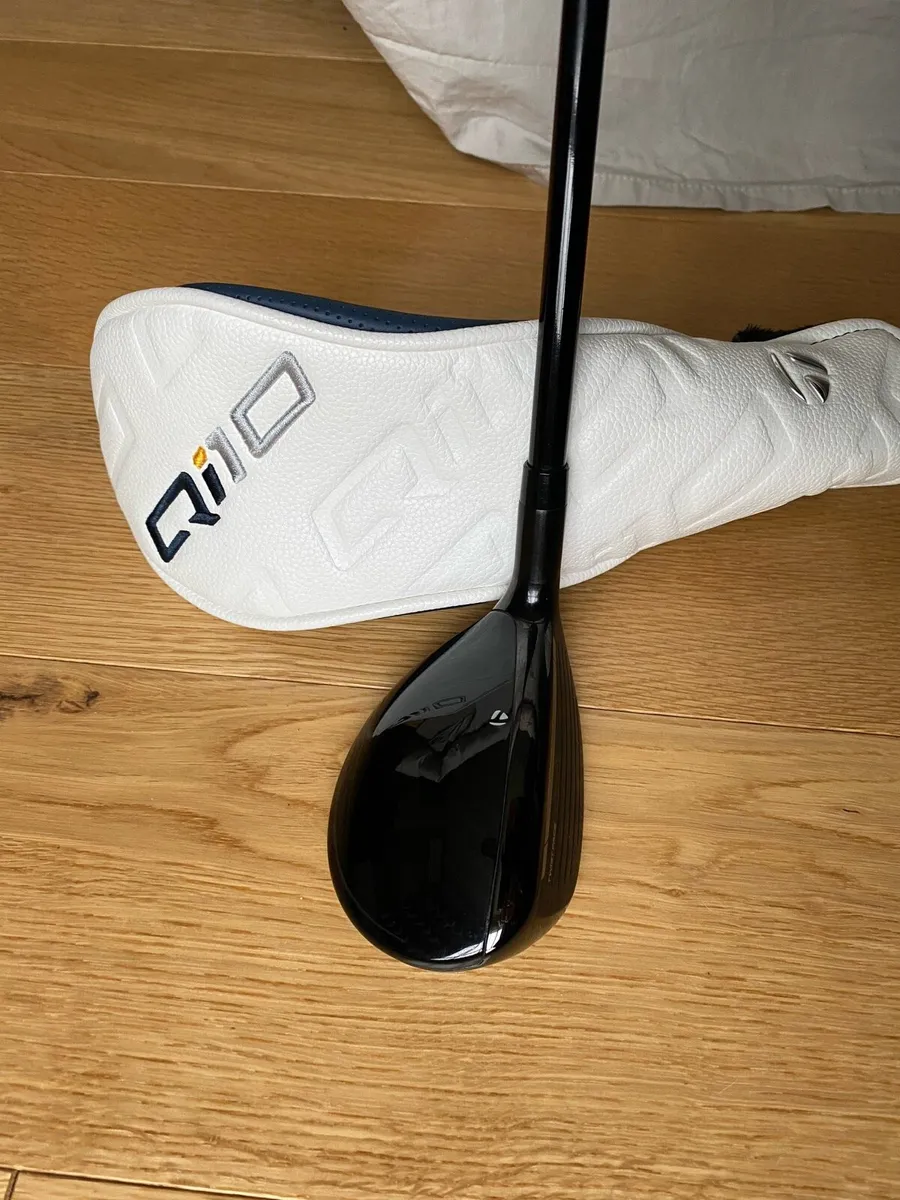 TaylorMade Qi10 4 Hybrid / Rescue - Stiff - Image 1