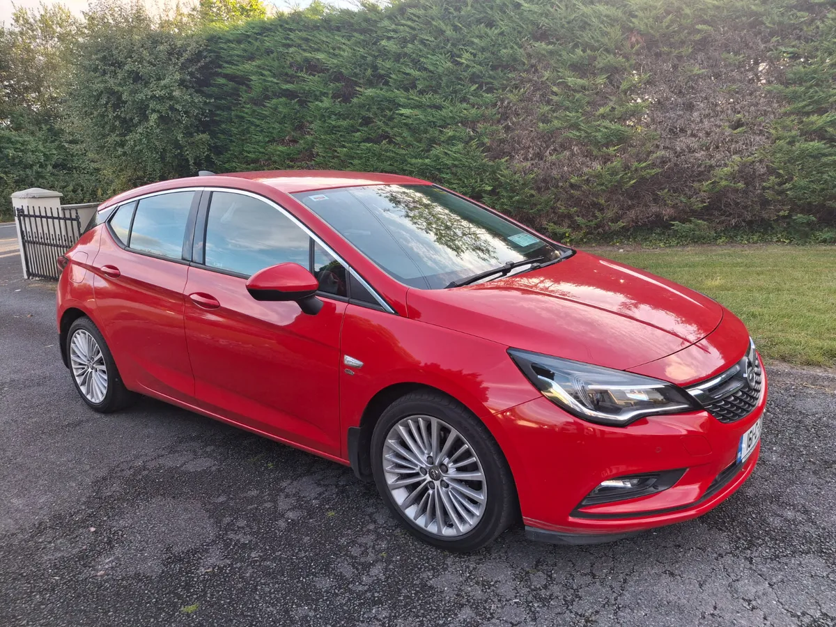 Opel Astra 2016 - Image 1