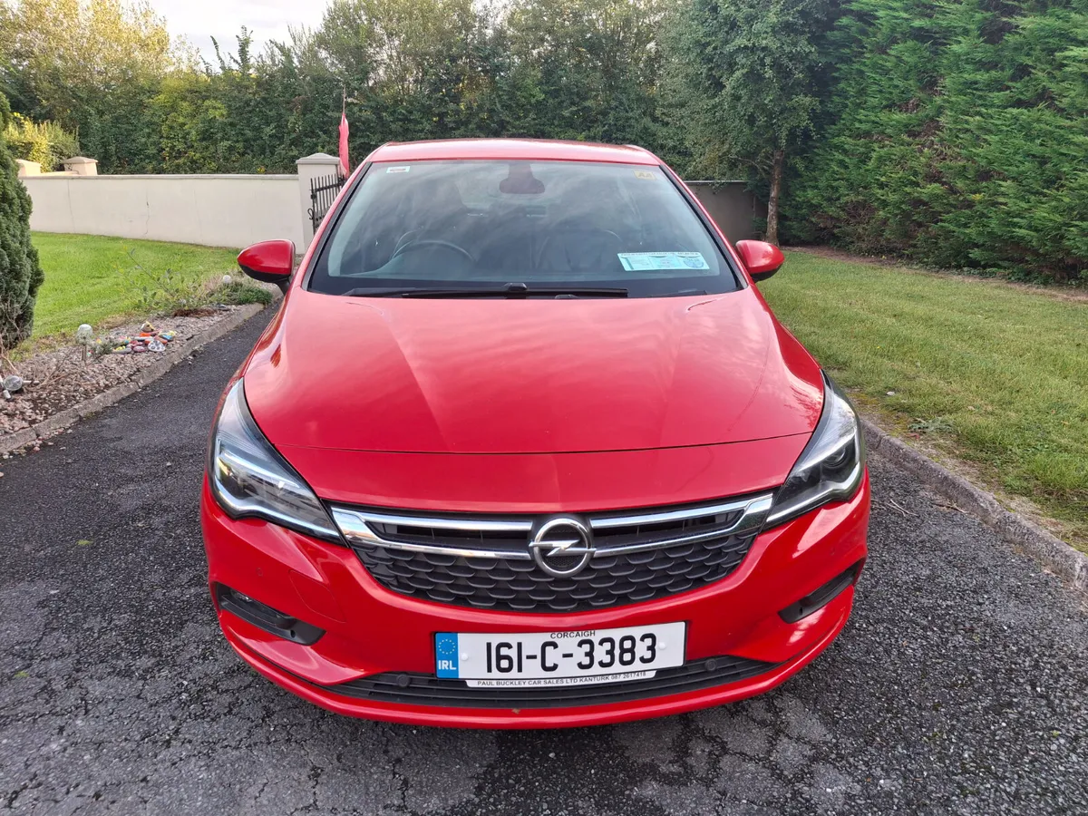 Opel Astra 2016 - Image 2