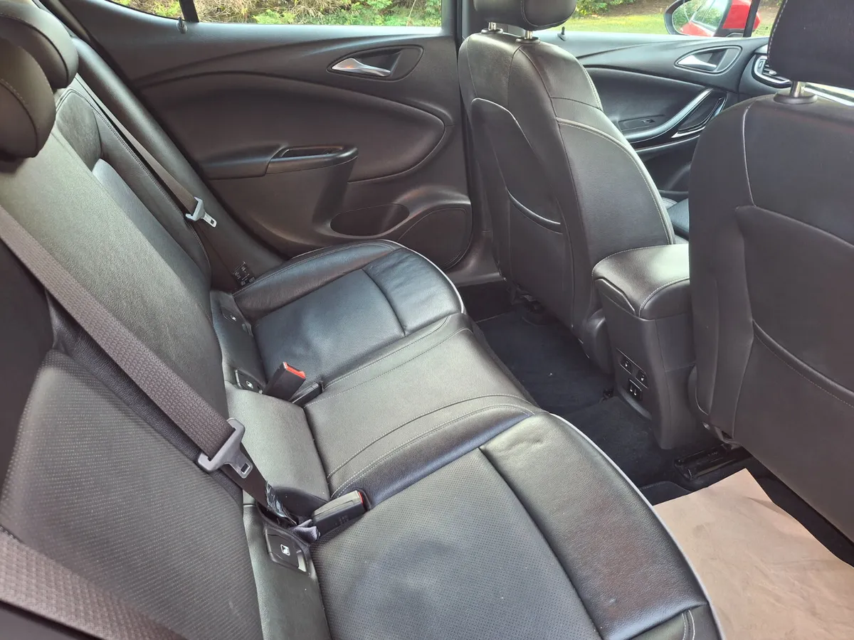 Opel Astra 2016 - Image 4