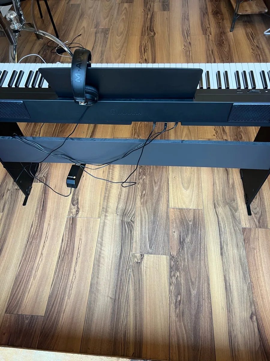 Yamaha P-145 Digital Piano with Stand (Bundle) - Image 4