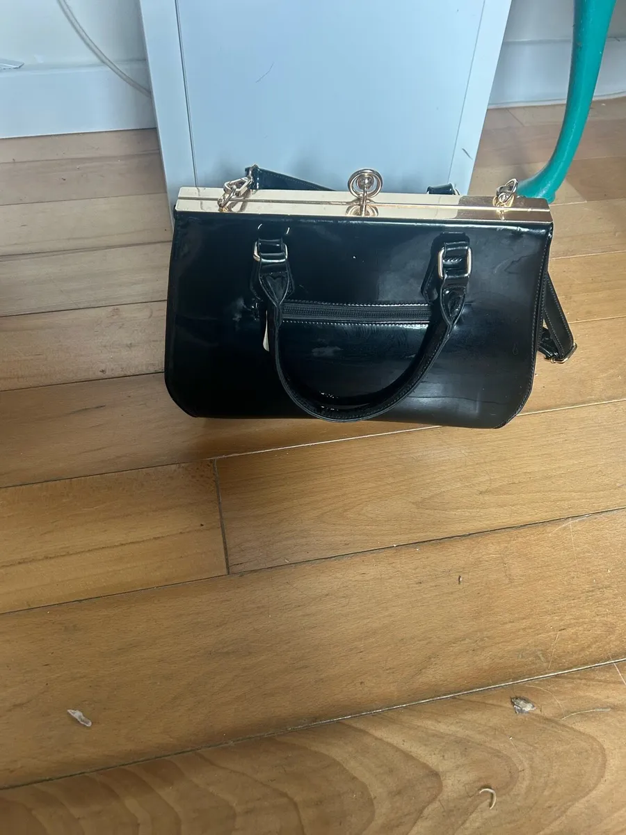 Patent handbag - Image 2